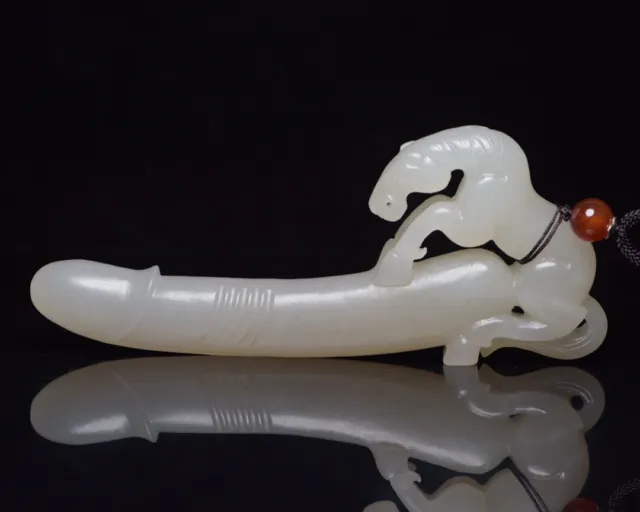 Chinese Exquisite Handmade Horse carving Hetian Jade Statue Pendant