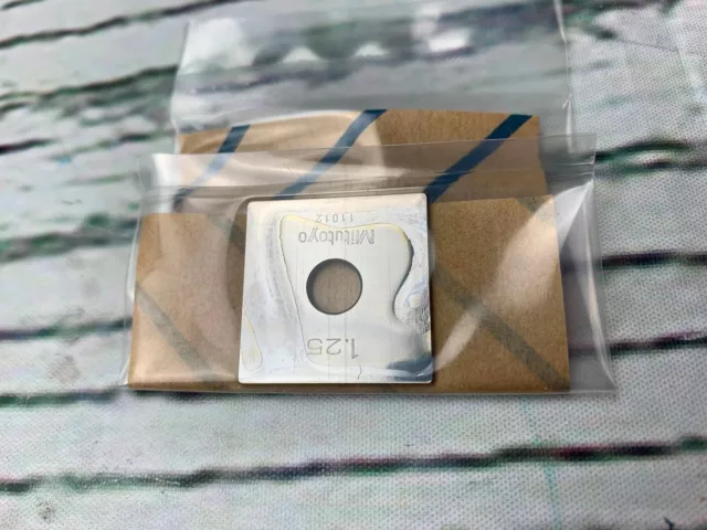 614585 521 Steel Square Gage Block ASME Grade 00 1.25 mm Length