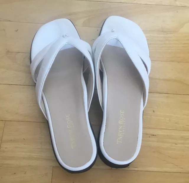 New Taryn Rose 9M White Sandals. Vegan Leather Thong-Slide Sandals 2