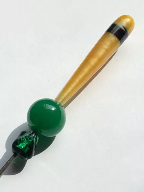 Épingle à Chapeau Ancienne Damasquinée Or De Tolède - Représentant Une Chimère, XIXème Siècle
