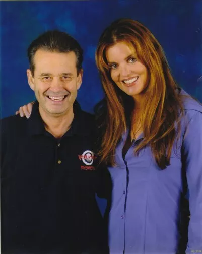 BABYLON 5 CAPT LOCHLEY TRACY SCOGGINS # 2 hand signed 2