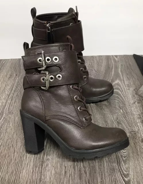 GUESS Leather Lace Up Combat Boots (Size 7.5 ) color Brown, Side Zipper