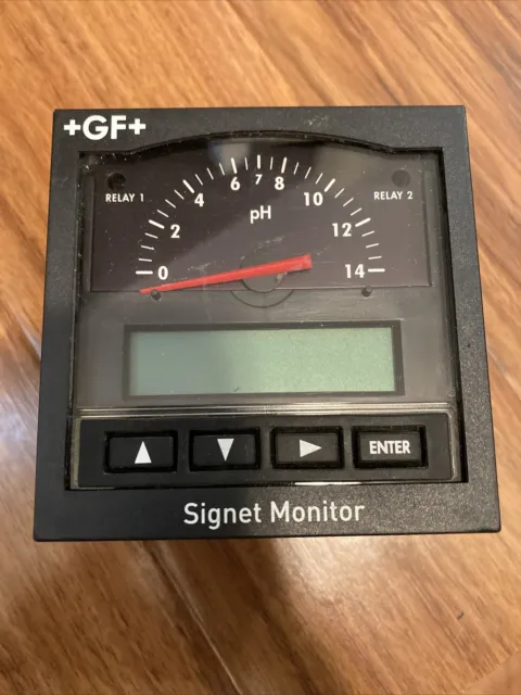 GF Signet Totalizing Monitor - 3-5700 for parts only.