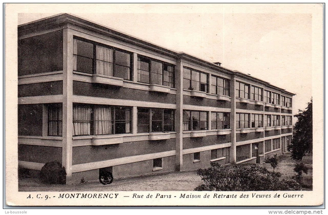95 MONTMORENCY - rue de paris.