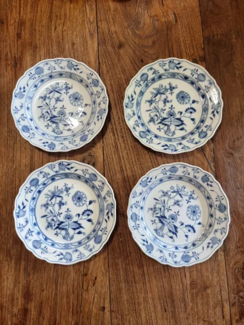 Antique Meissen 4 X Blue Onion Bread/ Dessert Plates 7" Crossed Swords Exc Cond.