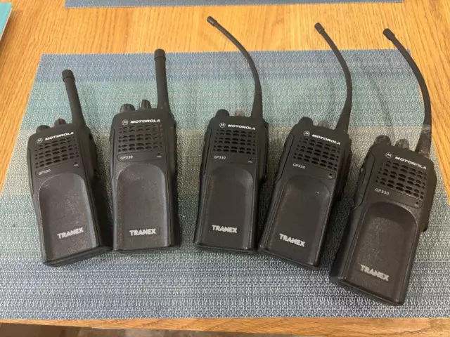 Motorola GP330 UHF 403-470 MHz Licensed Two Way Radios Spares Or Repairs x5