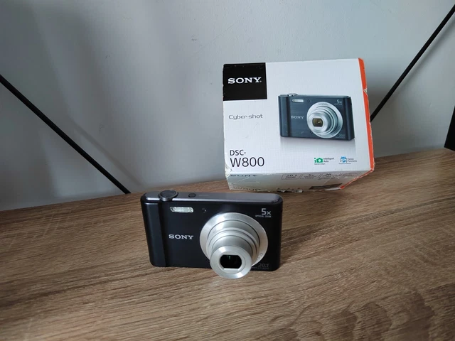 Sony Cybershot DSC-W800 20.1 MP digital compact camera - black, 64gb SD card