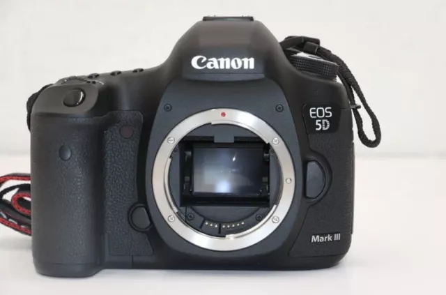 Canon EOS 5D MARK III 22.3 MP Digital SLR Camera - Black (Body Only) 2