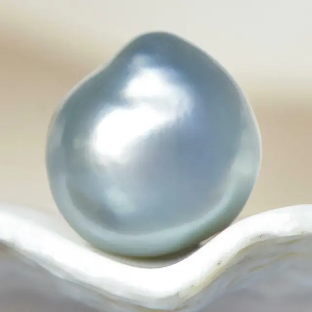 South Sea Pearl Silvery Baroque 9.81 mm Maluku Indonesia 1.07 g undrilled