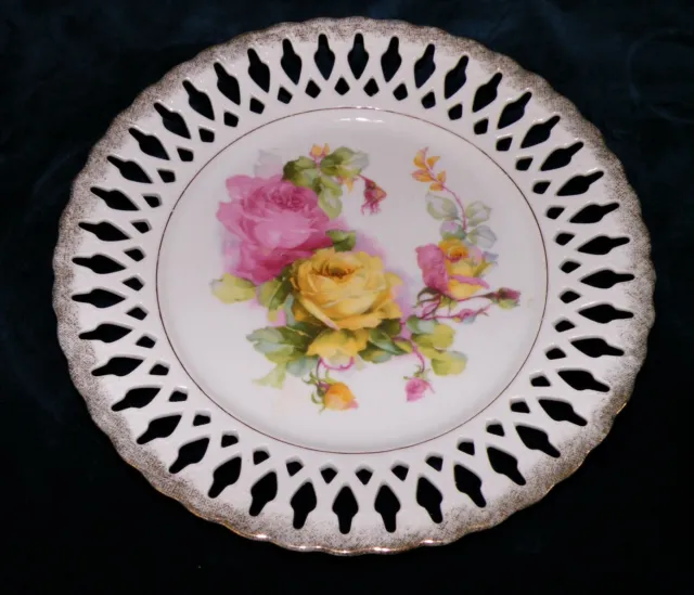 Superbe assiette en porcelaine ajourée dans le goût de Meissen Saxe non signée 3