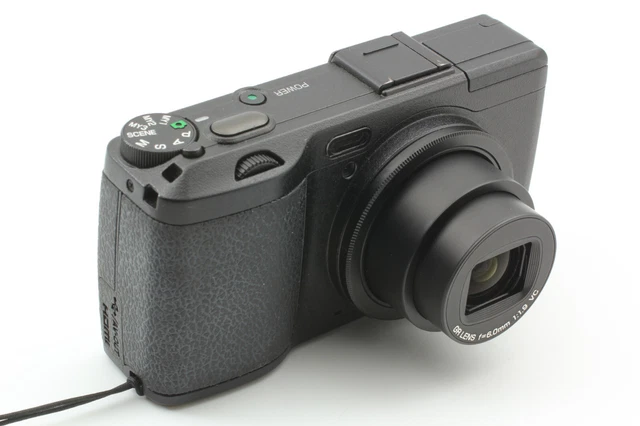 SH:895 [Near MINT] Ricoh GR Digital IV 10.4MP Digital Camera From JAPAN 8