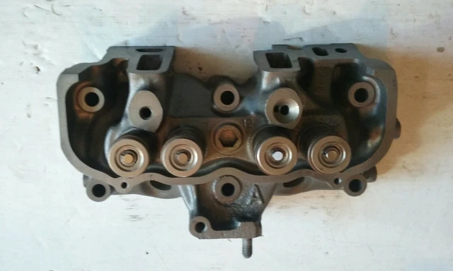 Ford V4 1.5 & 1.7 Liter Point Set – For CL340, CL40 Skidsteer & More