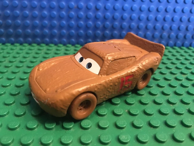 Voiture métal Mattel Cars Disney pixar Lightning Mcqueen Chester Whipplefilter