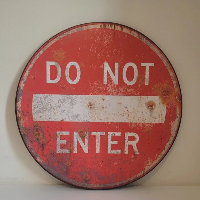 We are self-isolating Please do not enter cartello – plastica rigida 3