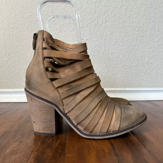 FREE PEOPLE Terracotta Hybrid Strappy Distressed Bootie in Tan EU 39 US 9 EUC