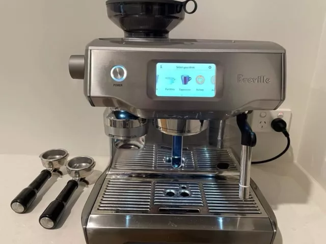 Breville The Oracle Touch Espresso Machine plus accessories