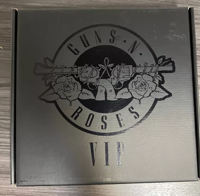 Guns N' Roses 2016 Not In This Lifetime Tour Vip Hardcover Limited Edition Box 