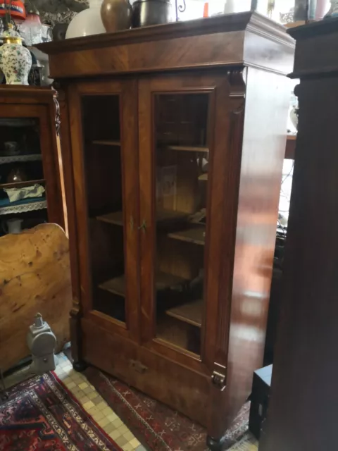 Gründerzeit Vitrine ,Bücherschrank Nußbaum um 1880