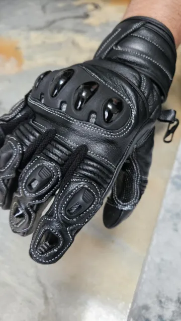 Men Carbon Knuckle Short Winter Or Summer Motorbike / Motorcycle Leather Gloves