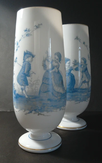 Paire de vases en opaline NAPOLEON 3