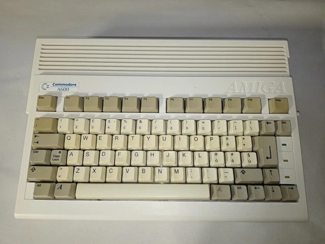 COMMODORE AMIGA 600 ordinateur EUR 210,00 - FR