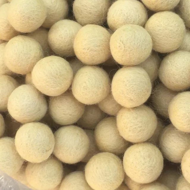 1cm Felt Balls Pale Yellow Color Felt Wool Balls Handmade Pom Pom Woollen Beads