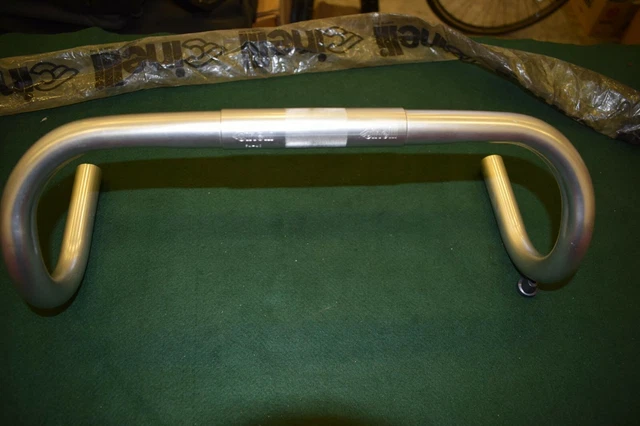 Cinelli Giro d'Italia 64-40 road handlebar 26,4 mm early 1980s NOS MADE IN ITALY