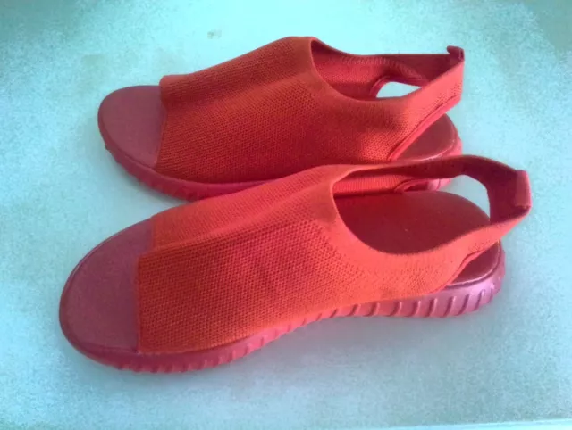 Chaussures d'été à semelles compensées en maille pour femmes, sandales légères e