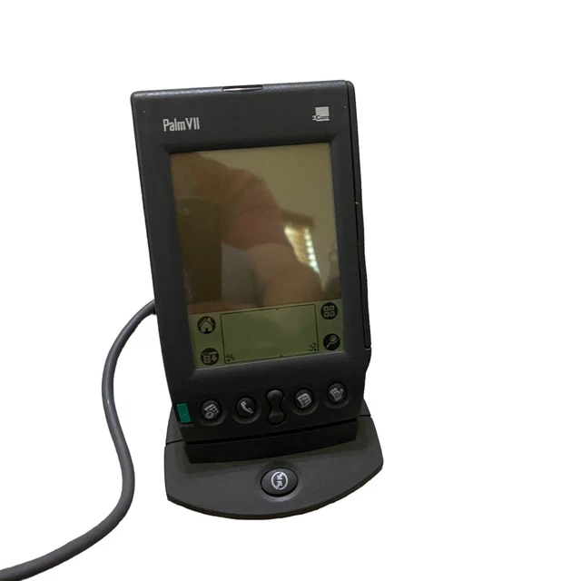 Palm VII Connected Organizer w/  Sync Cradle and Stylus PDA Bundle