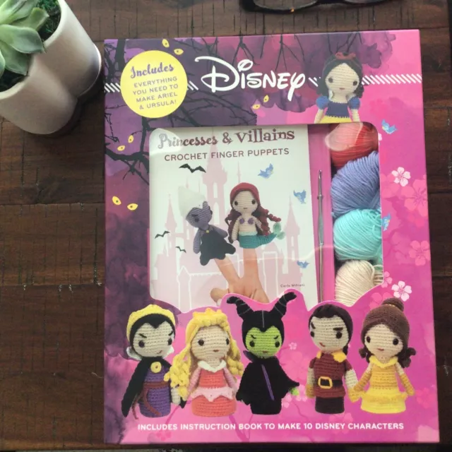 Princesas y villanos de Disney: marionetas con dedos de ganchillo (Kit de ganchillo)/Nuevo