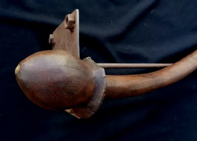 A Fine mushroom head club Kanak 68 cm wood