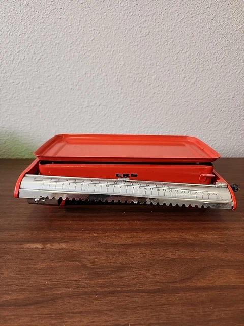 Escala de cocina sueca vintage EKS roja 26 libras MCM