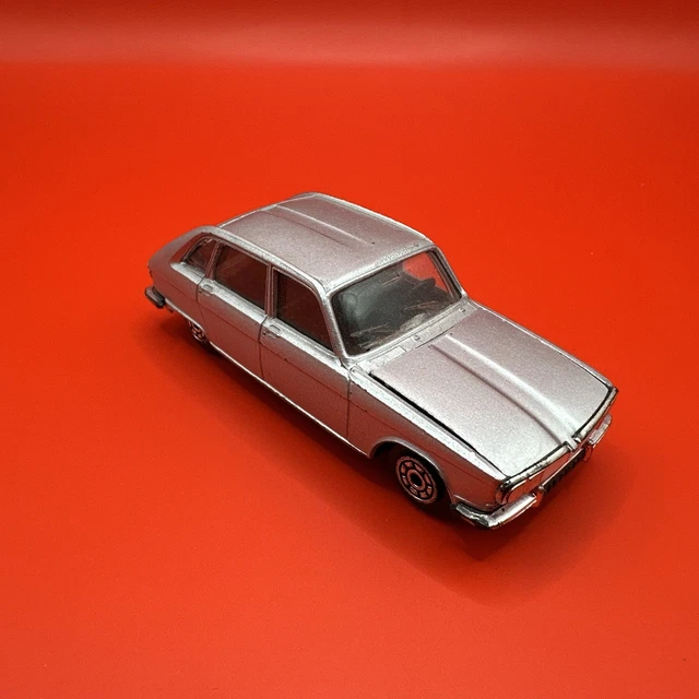 VEHICULE PARIS DAKAR Renault 4 Sinpar 1/43 Norev Miniature Boite No Dinky Solido EUR 15,50