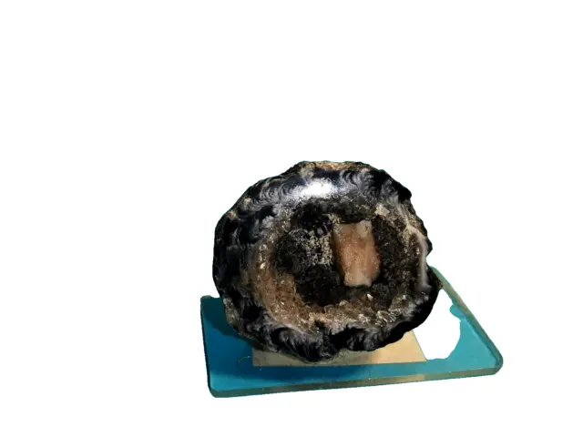 Achat Geode Gefüllt Mit Quarz - Kristallen Auf Sockel