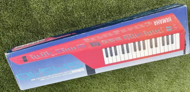 YAMAHA SHS-10 R RED FM Digital Keyboard With MIDI Keytar Controller Gui-board