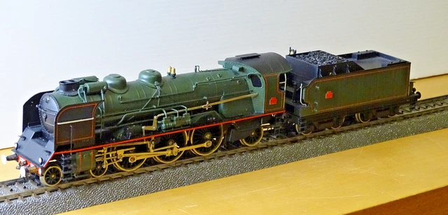 Locomotive Vapeur REE 231 D 181 – Échelle Réelle? DCC Sound, Fumée Pulsée, Châssis Métal