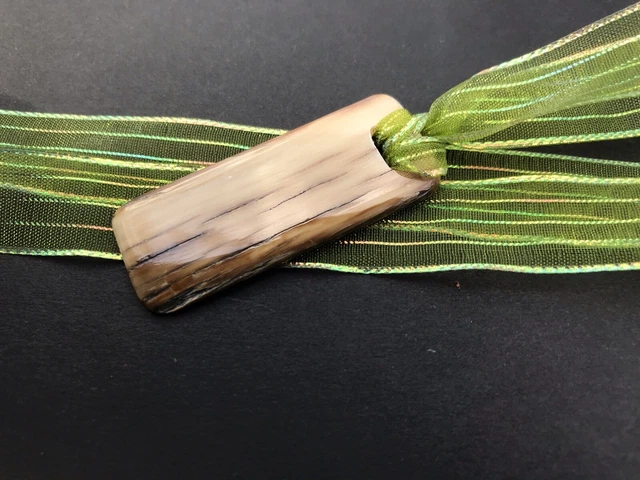 🦣🦣🦣 Gorgeous Prehistoric Mammoth Bark Bookmark