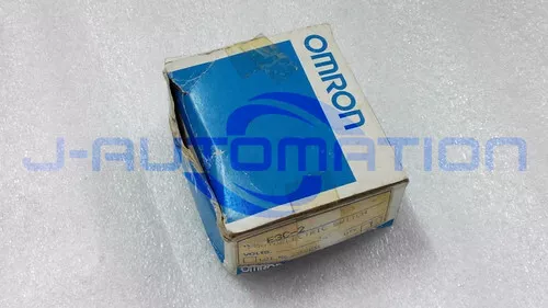 1PCS Brand NEW OMRON Photoelectric Switch E3C-2 Fast Ship