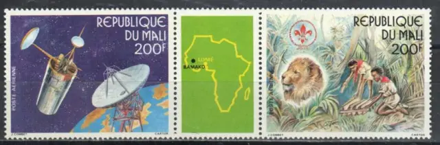 Mali Stamp C517-C518  - Boy scouts and satellites