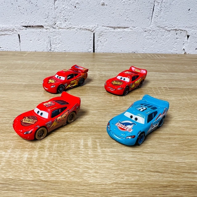 DISNEY PIXAR DIECAST Cars Lightning McQueen Lot WGP Dinoco Blue Dirt