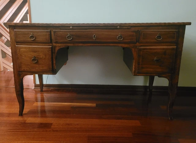 scrivania antica in legno