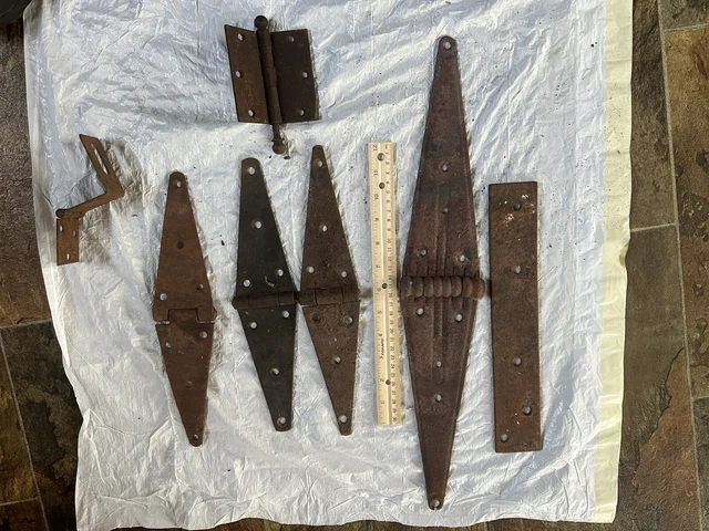 7 piece VTG Metal Barn Door T-Strap Hinges & more Rustic Primitive WI Barn Farm 6