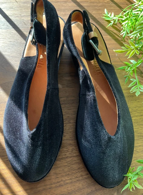 GENTLE SOULS BY Kenneth Cole Noemi Velvet Slingback Demi Wedge