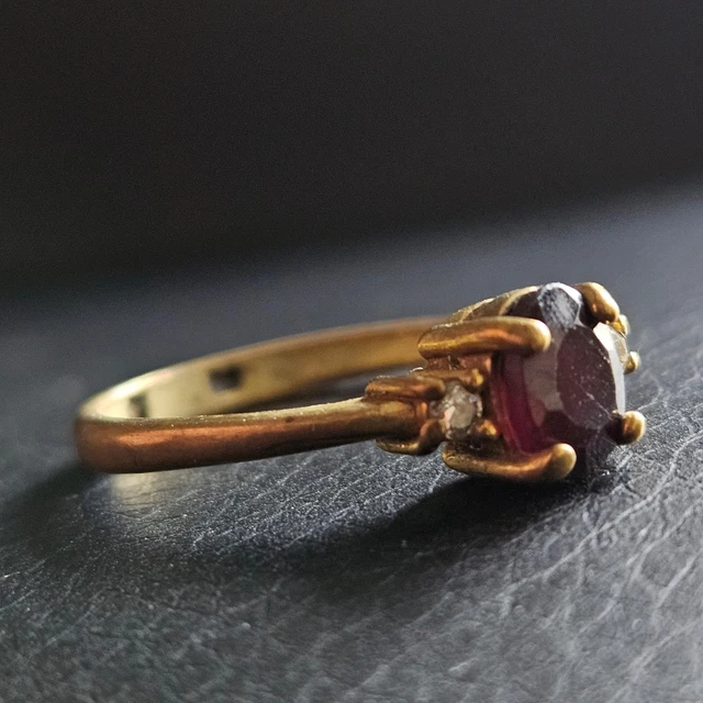 Bague Argentée Imposante Avec Strass - Signée Camille Lucie - Taille 58 - Occasion Bon état
