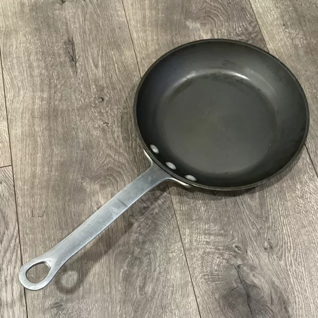 Magnalite Professional GHC Anodized Aluminum 9 Inch Saute Pan Frying Pan