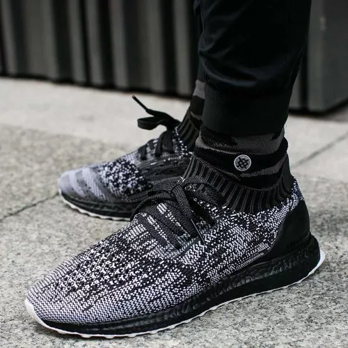 ADIDAS ULTRA BOOST Uncaged Black White Grey Size 12.5. S80698