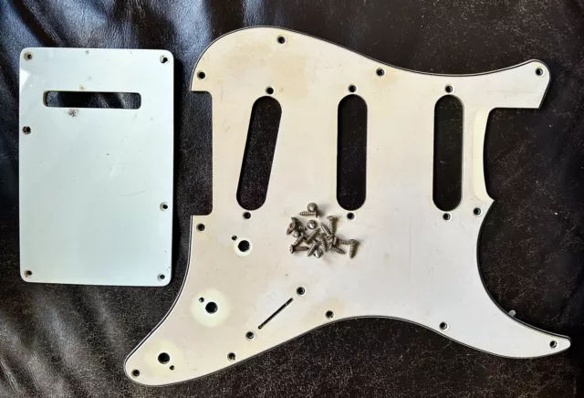 Aged 3 Ply Stratocaster Scratch Plate and Screws - Natural Sunlight Relic