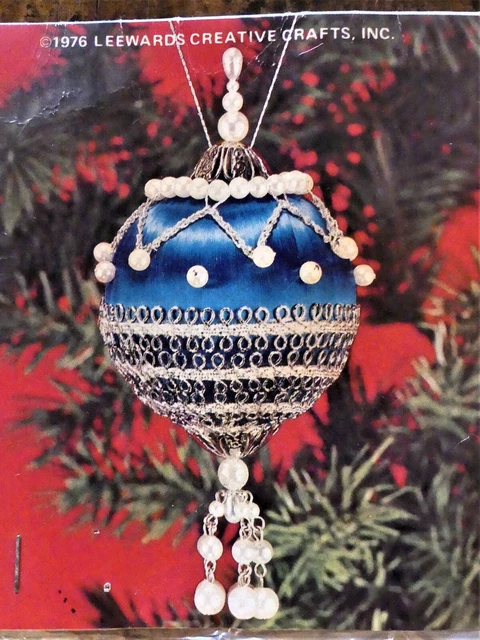KIT DE ORNAMENTO NAVIDEÑO CON CUENTAS DE PERLAS ELEGANTES LEE WARDS de colección 1976