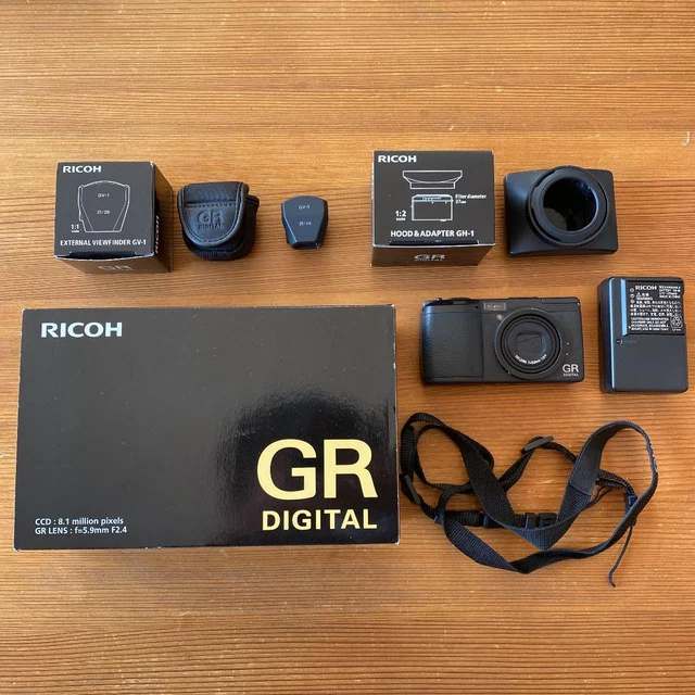 ricoh gr digital gv-1 gh-1