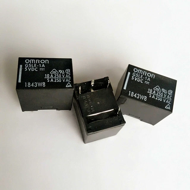 OMRON G5LE-1A-5VDC Power Relay 4Pin 10A 250VAC